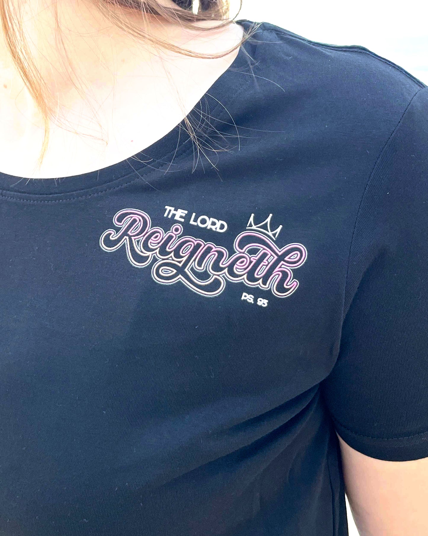 The Lord Reigneth - Women's Round Neck Tee