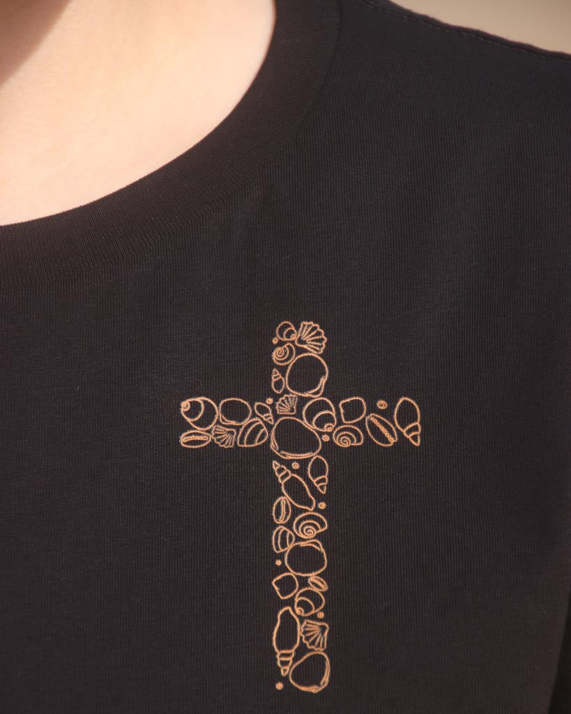 Seashell Cross - Women's Tee